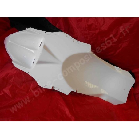 Passage de roue pour double feux Suzuki 1400 GSX 2001 à 2007