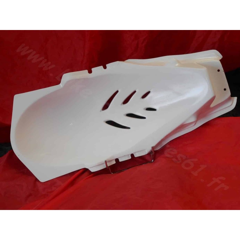 Passage de roue pour Yamaha FZ6 N et FZ6 Fazer